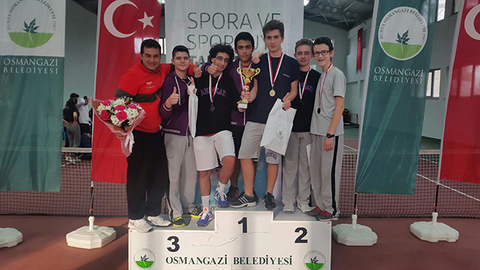 ‘Kortların Şahinleri’ Türkiye Şampiyonluğu Yolunda