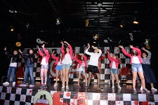 The Broadway Show ‘Grease’ ile Başladı