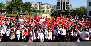 Atatürk Çocuklarına Yakışır Kortej 