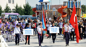 Atatürk Çocuklarına Yakışır Kortej 