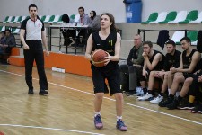 Basketbol'da Mücadele Sürüyor