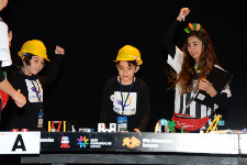 First Lego League’de Smart School Projesi  