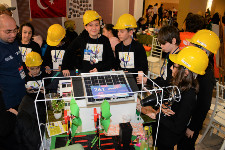 First Lego League’de Smart School Projesi  