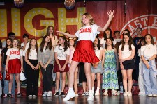 Sahnede “High School Musical” ile parladılar