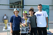 Tenis Turnuvası’na Örnek Ev Sahipliği 